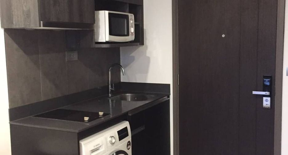 For rent 1 bed condo in Bang Rak, Bangkok