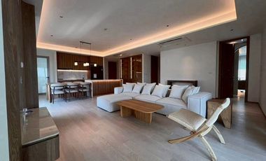 For rent 2 bedrooms condo in Yan Nawa, Bangkok