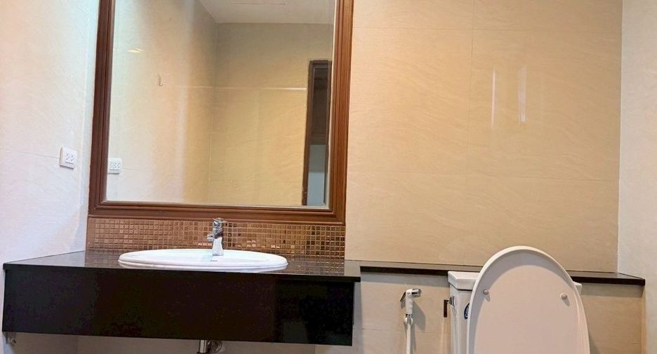 Wohnung zur Miete mit 3 Zimmer in Watthana, Bangkok