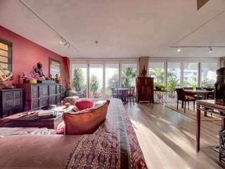 Condo en venta de 2 habitaciones en Sathon, Bangkok