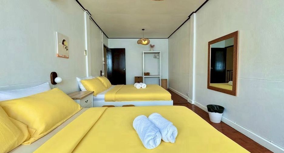 Casa en alquiler de 3 habitaciones en Watthana, Bangkok