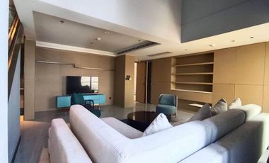 For rent 2 bedrooms condo in Pratumnak, Pattaya