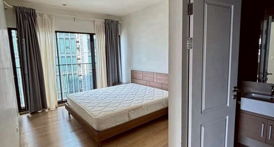 For rent 2 ベッドルーム condo in Khlong Toei, Bangkok