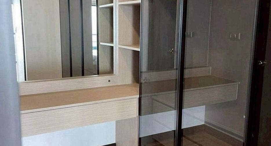 Wohnung zur Miete mit 3 Zimmer in Sathon, Bangkok