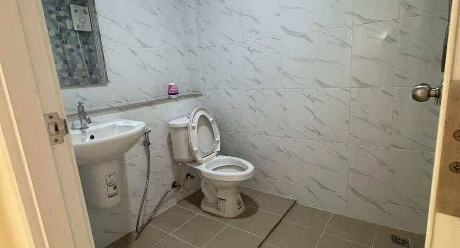 For rent 3 bedrooms house in East Pattaya, Pattaya