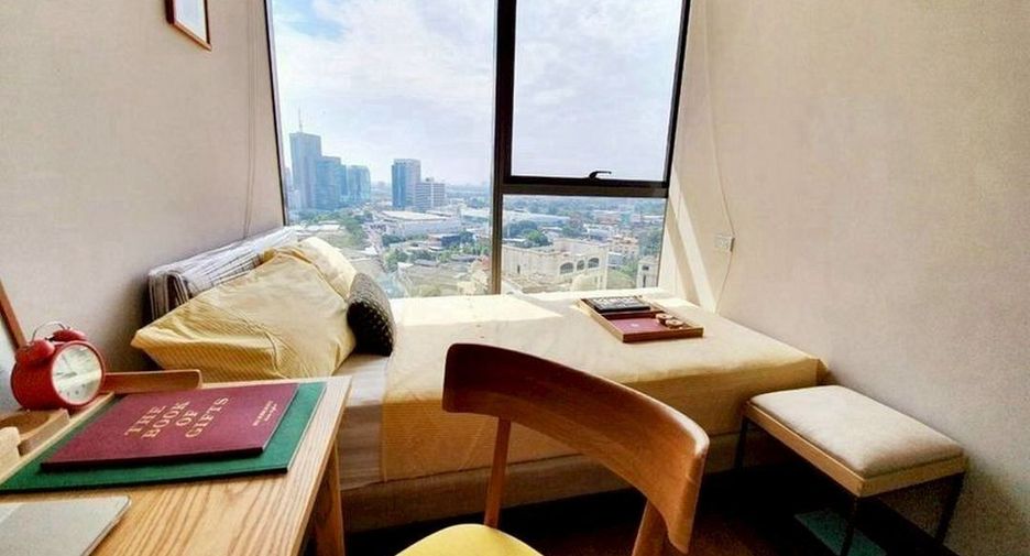 For sale 2 ベッドルーム condo in Khlong Toei, Bangkok