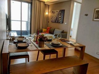 Condo en venta de 2 habitaciones en Khlong Toei, Bangkok