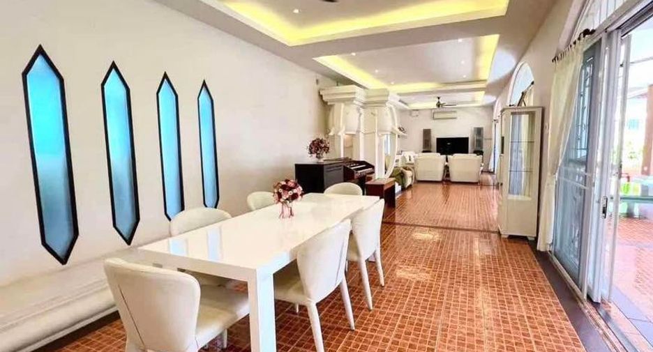Villa zur Miete und zum Kauf mit 4 Zimmer in Jomtien, Pattaya