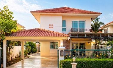 For rent 4 bedrooms house in Mueang Chiang Mai, Chiang Mai
