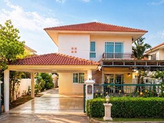 For Rent 4 Bedroom House In Mueang Chiang Mai