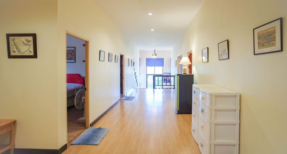Casa en venta de 7 habitaciones en Klaeng, Rayong