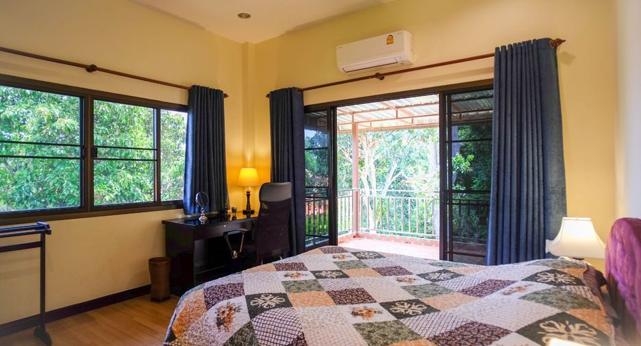 Casa en venta de 7 habitaciones en Klaeng, Rayong