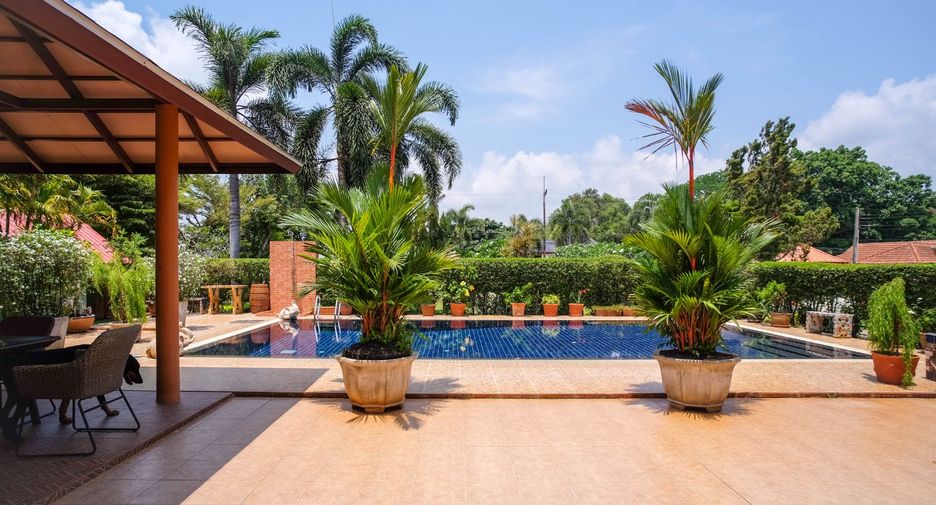 Casa en venta de 7 habitaciones en Klaeng, Rayong