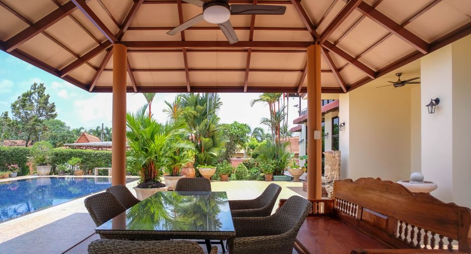 Casa en venta de 7 habitaciones en Klaeng, Rayong