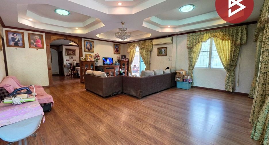 For sale 3 ベッドルーム house in East Pattaya, Pattaya