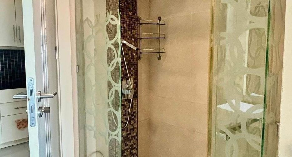For rent 1 bed condo in Pratumnak, Pattaya