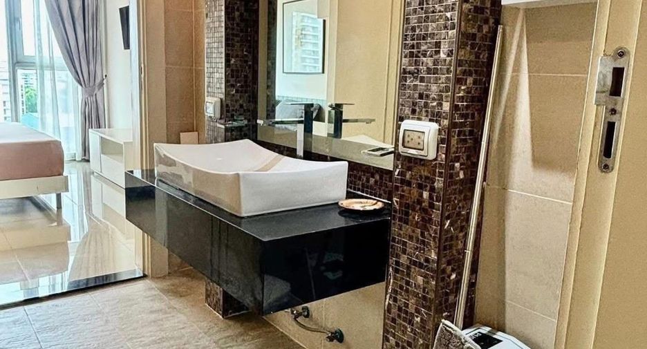 For rent 1 bed condo in Pratumnak, Pattaya