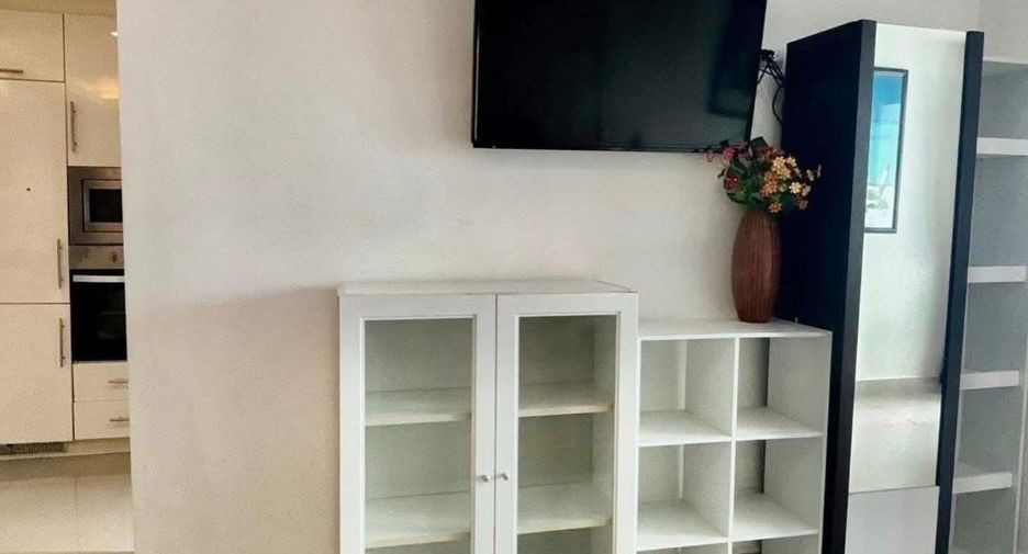 For rent 1 bed condo in Pratumnak, Pattaya