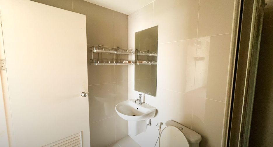 For sale 1 bed condo in Bang Na, Bangkok