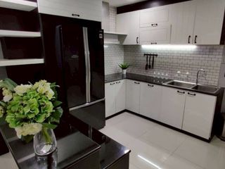 Condo en venta de 3 habitaciones en Watthana, Bangkok