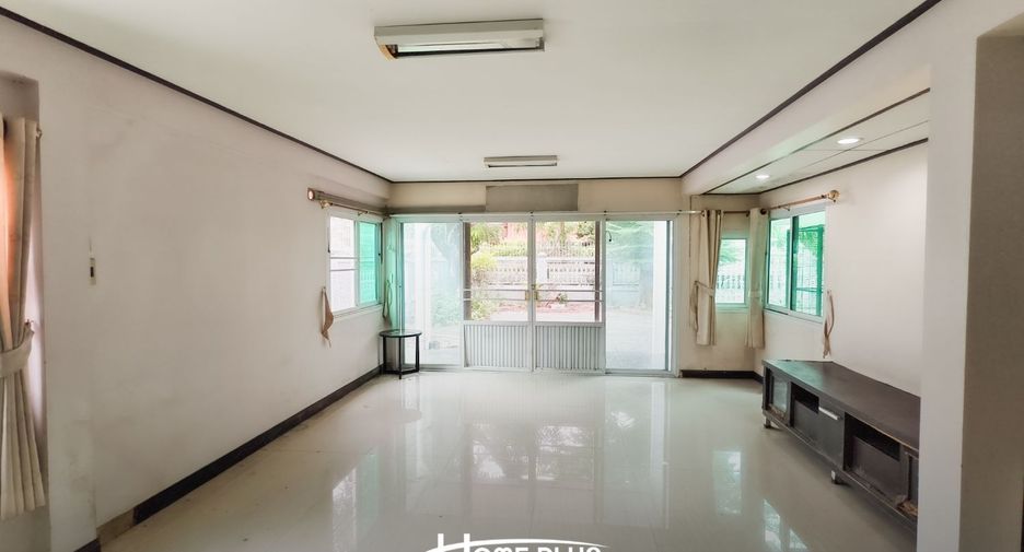 À vendre 5 chambres maison à Saphan Sung, Bangkok