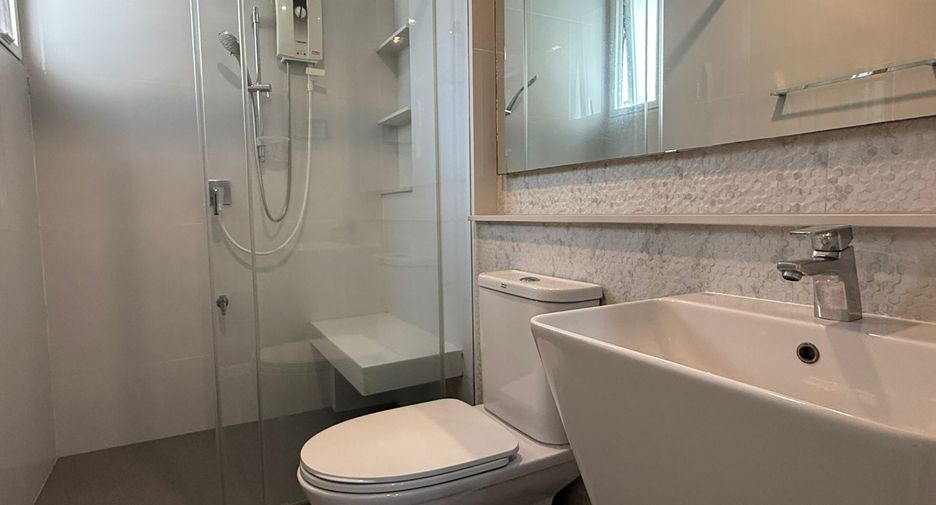 For rent 3 bedrooms house in Bang Phli, Samut Prakan