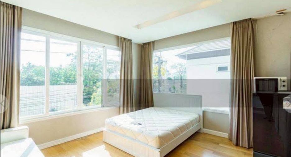 Haus zur Miete und zum Kauf mit 7 Zimmer in Bang Phli, Samut Prakan