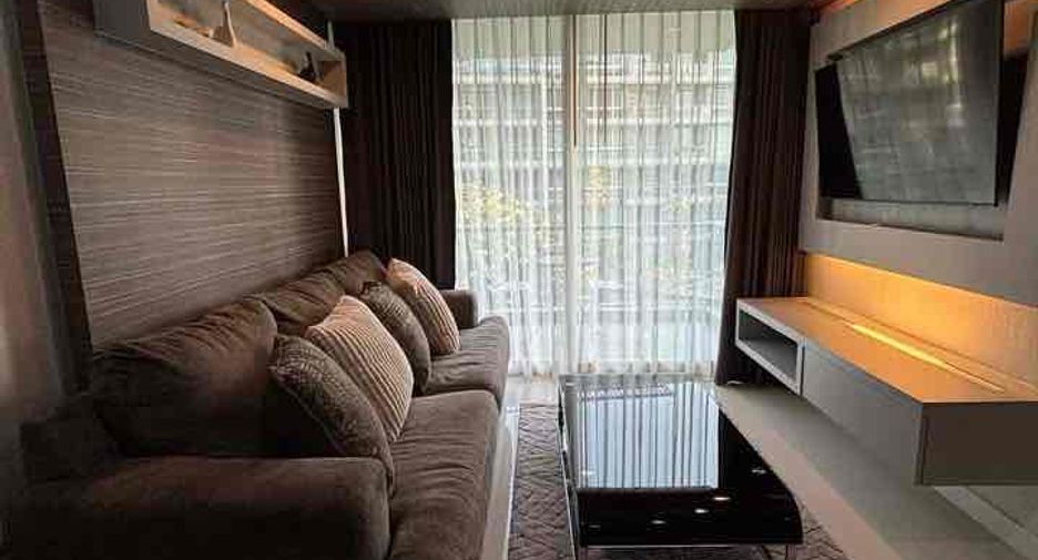 For rent 2 bedrooms condo in Central Pattaya, Pattaya