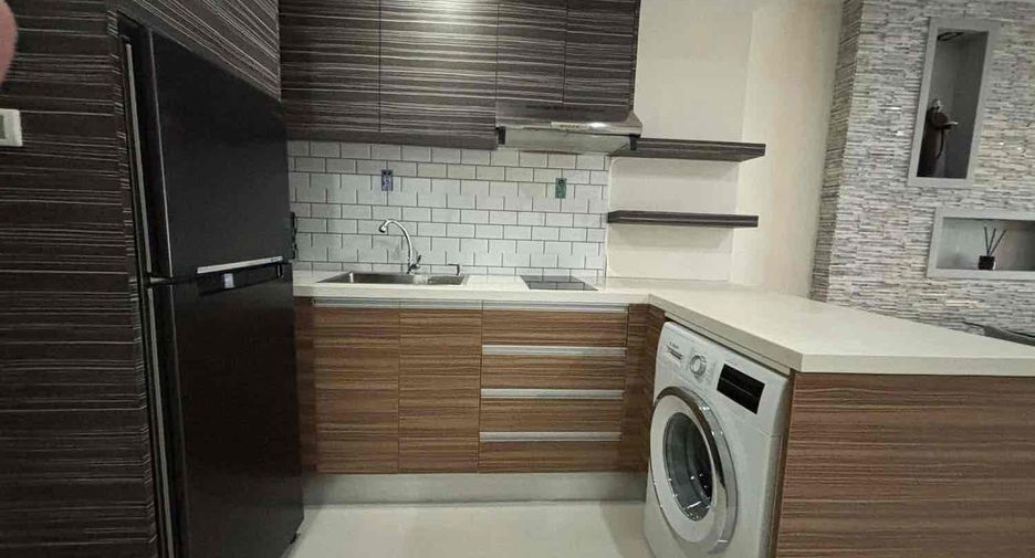 For rent 2 bedrooms condo in Central Pattaya, Pattaya
