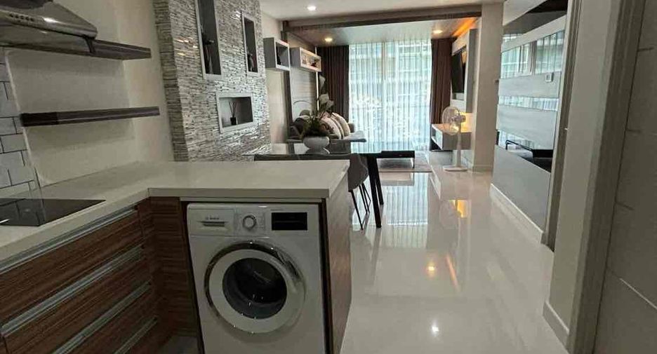 For rent 2 bedrooms condo in Central Pattaya, Pattaya