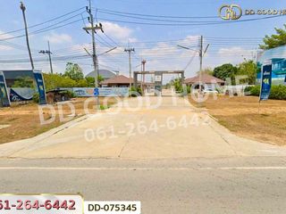 For sale 2 bedrooms townhouse in Nikhom Phatthana, Rayong