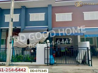 For sale 2 bedrooms townhouse in Nikhom Phatthana, Rayong