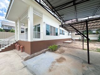 Haus zur Miete und zum Kauf mit 2 Zimmer in Mueang Chiang Mai, Chiang Mai