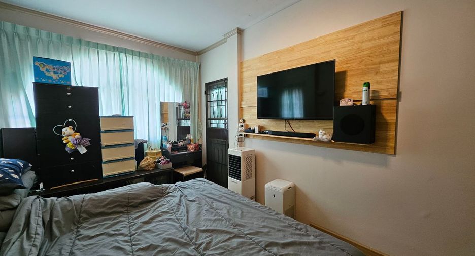 For sale 4 bedrooms house in Bang Bua Thong, Nonthaburi
