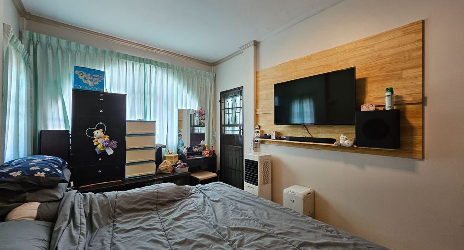 For sale 4 bedrooms house in Bang Bua Thong, Nonthaburi