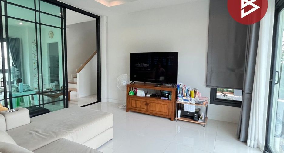 Casa en venta de 3 habitaciones en Mueang Samut Sakhon, Samut Sakhon