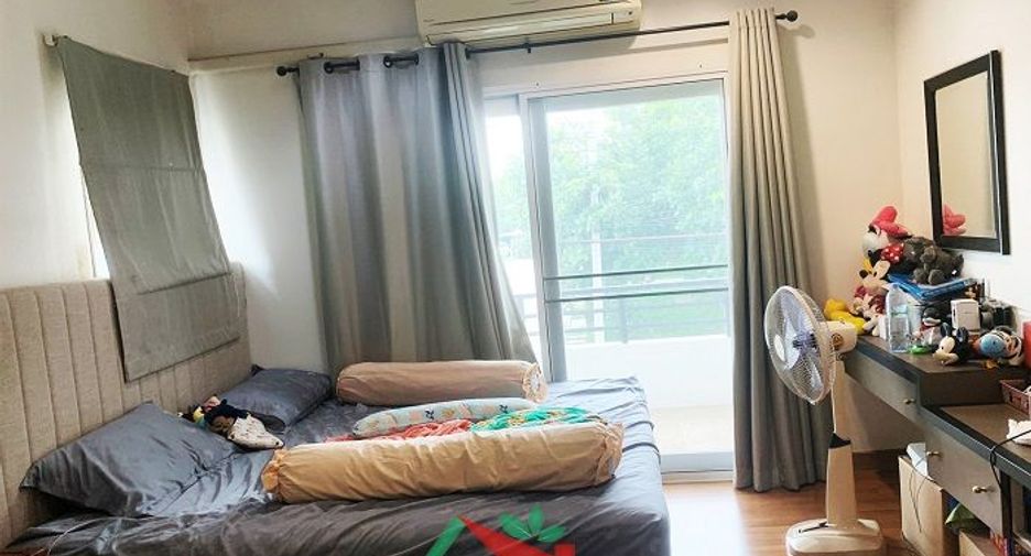 For sale 3 bedrooms house in Nong Khaem, Bangkok