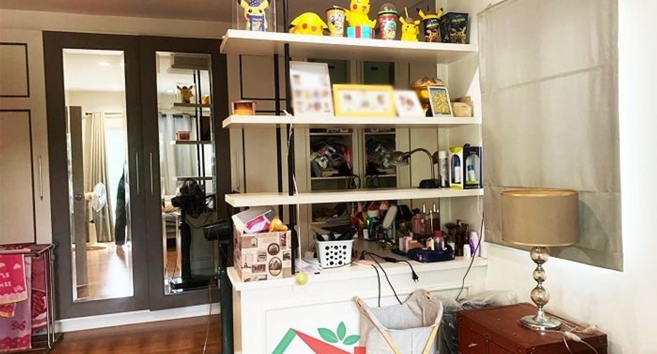 For sale 3 bedrooms house in Nong Khaem, Bangkok