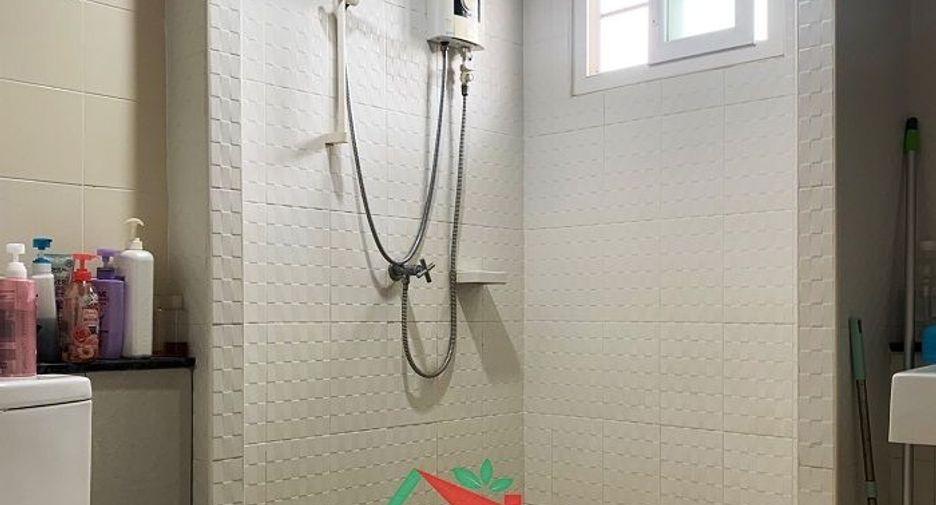 For sale 3 bedrooms house in Nong Khaem, Bangkok