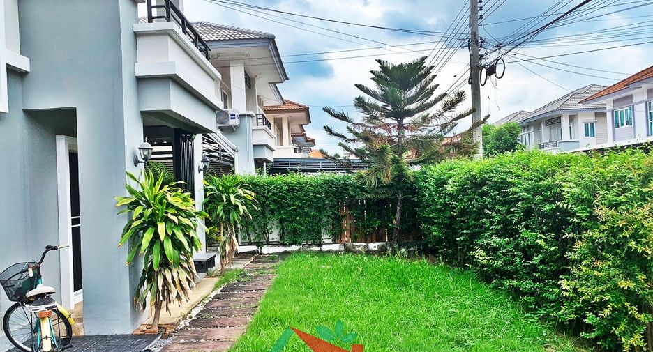 For sale 3 bedrooms house in Nong Khaem, Bangkok