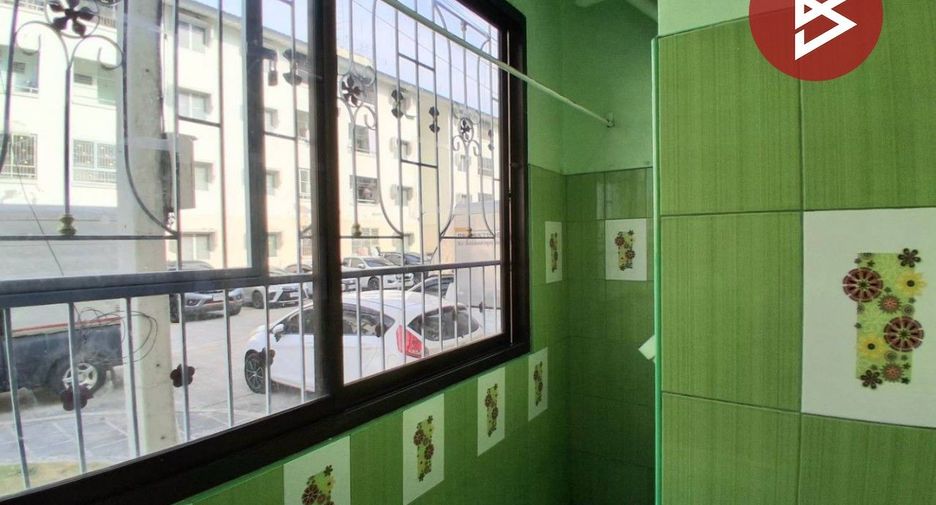 For sale 1 bed condo in Ban Pho, Chachoengsao