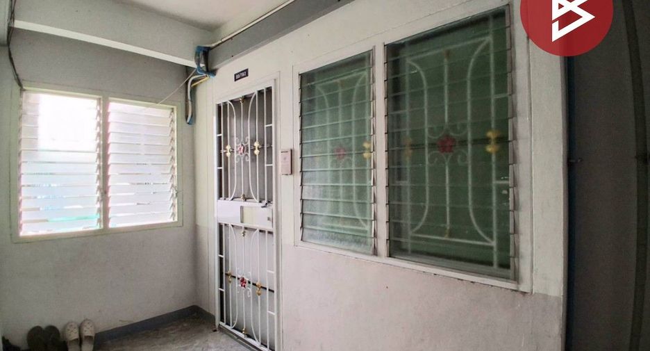 For sale 1 bed condo in Ban Pho, Chachoengsao