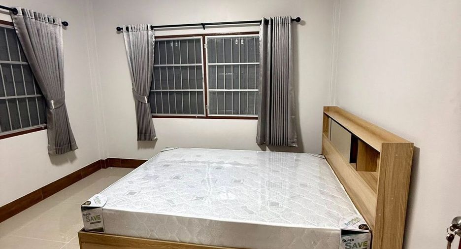 For rent 3 bedrooms house in Don Mueang, Bangkok
