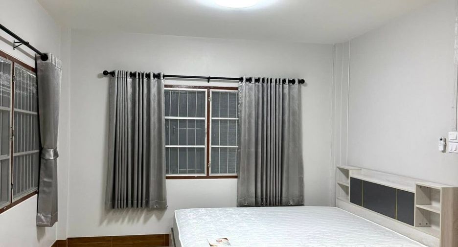 For rent 3 bedrooms house in Don Mueang, Bangkok