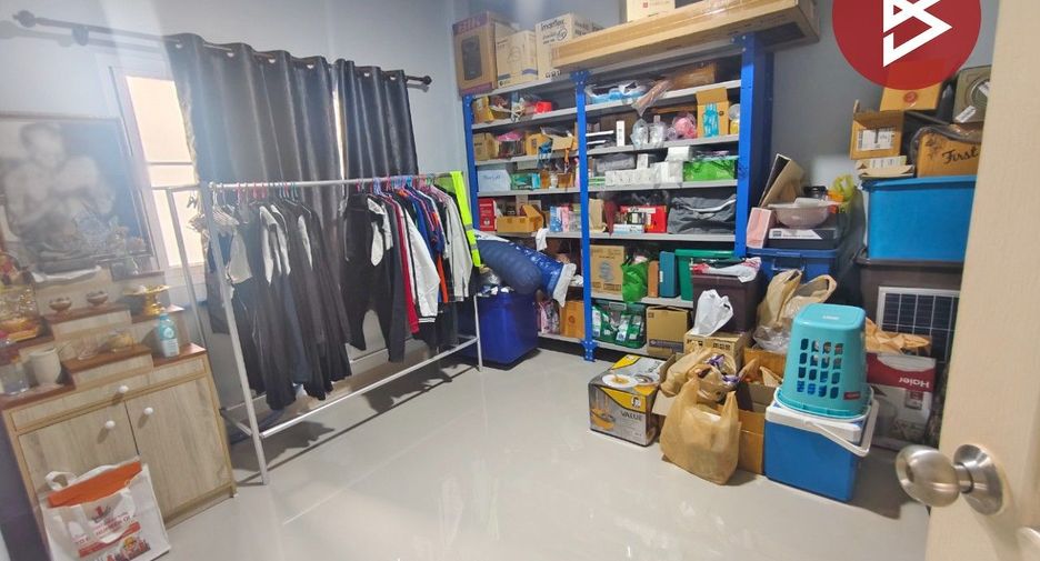 For sale 2 bedrooms house in Ban Pho, Chachoengsao
