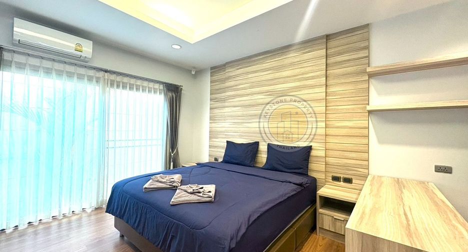 Villa zur Miete und zum Kauf mit 4 Zimmer in East Pattaya, Pattaya