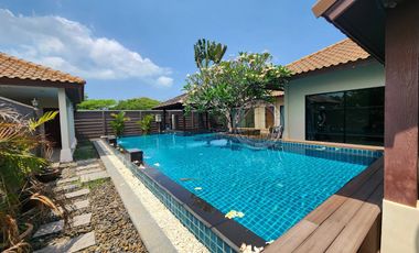 Villa zur Miete und zum Kauf mit 4 Zimmer in East Pattaya, Pattaya