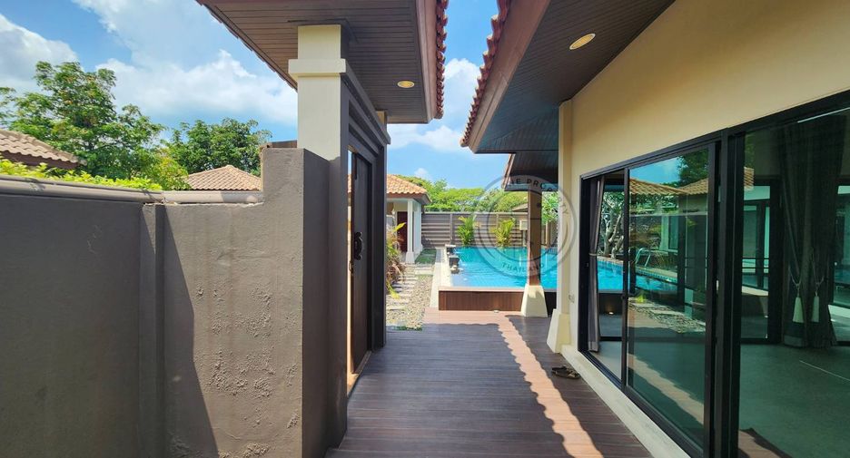 Villa zur Miete und zum Kauf mit 4 Zimmer in East Pattaya, Pattaya