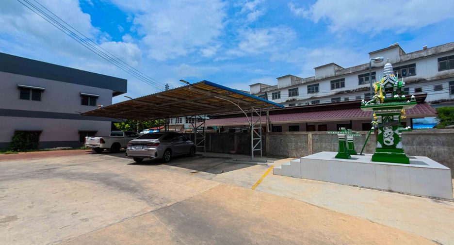 For sale 16 bedrooms apartment in Mueang Ang Thong, Ang Thong