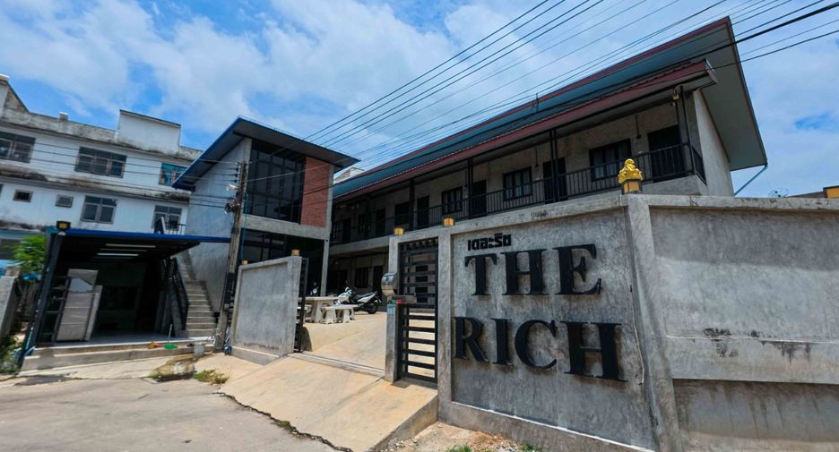 For sale 16 bedrooms apartment in Mueang Ang Thong, Ang Thong